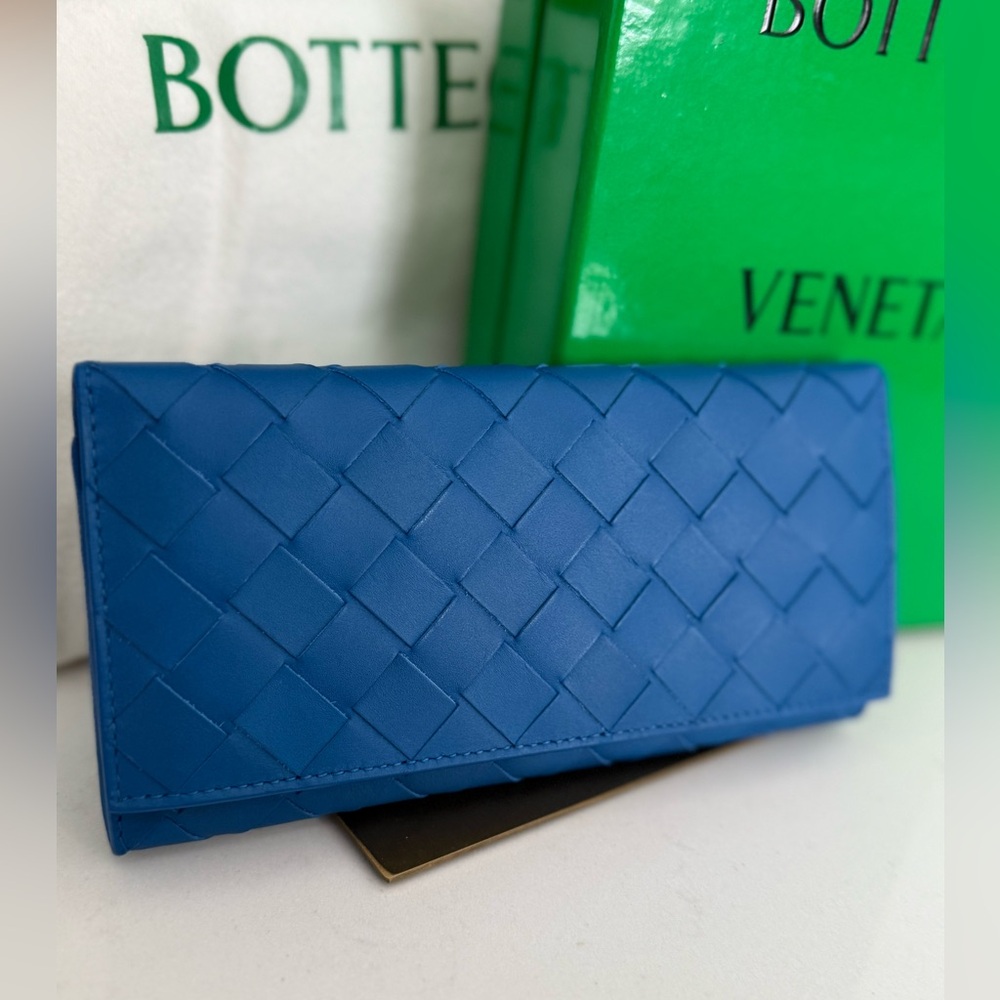 Bottega Veneta Nappa Intrecciato Continental Flap Wallet Bluette NWT - Picture 4 of 11